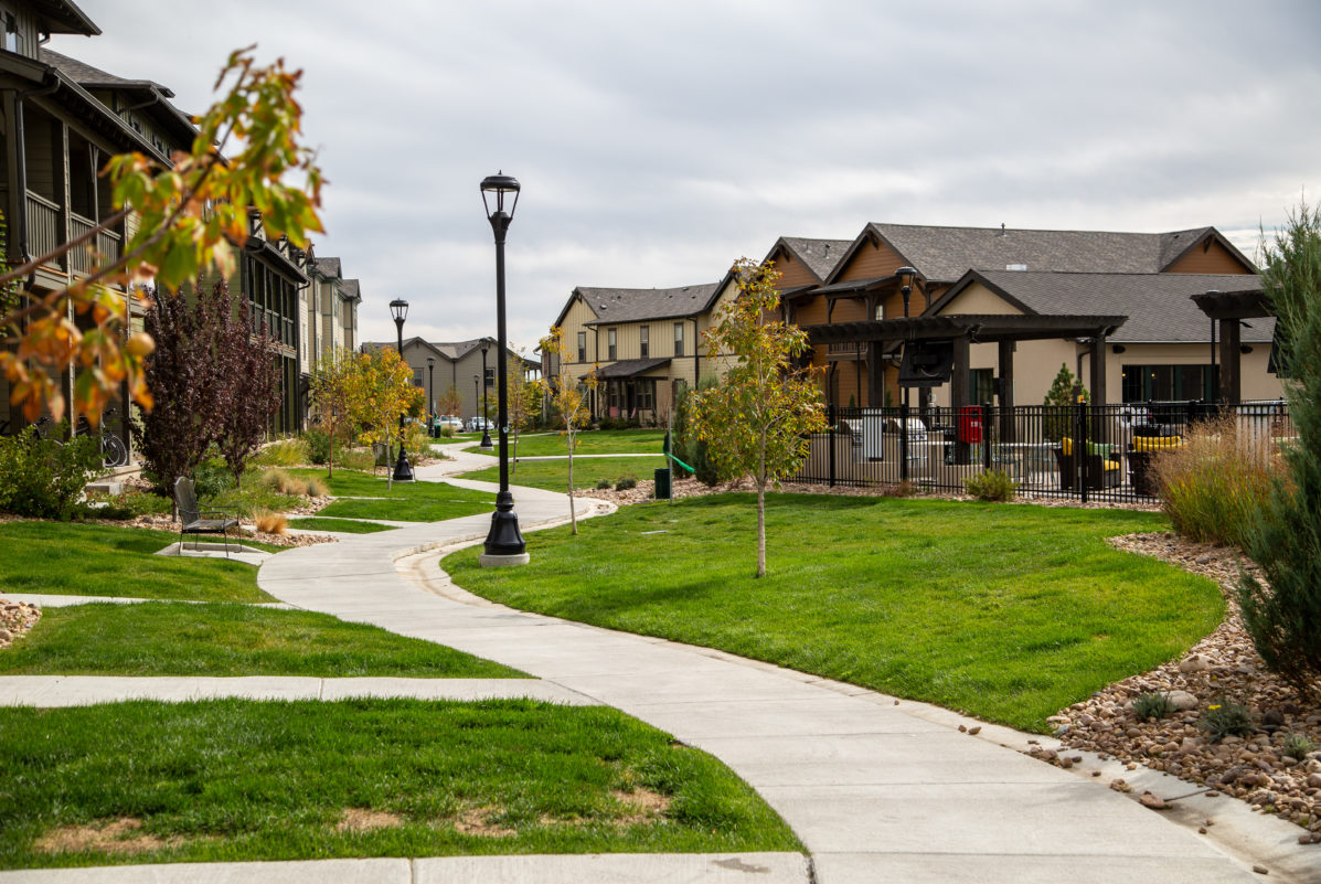 Pedestrian Spine at Capstone Cottages